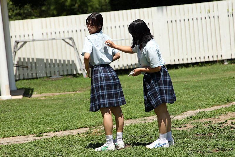 【1piyo00190｜伊織ひなの、千石もなか、皆瀬あかり、真白みのり】痴漢レイプされる制服女子高生のエロ画像4