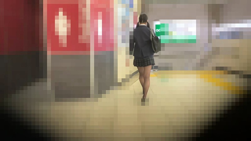 【h_1580kamioch00006】電車で痴漢中出しレイプされる女子高生のエロ画像3