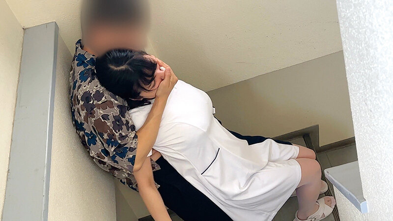 【h_1745hrsm00039】集団中出しレイプされるお姉さんのエロ画像2